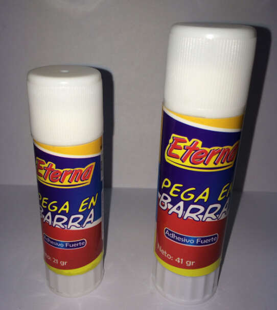 固体胶、胶水实物图