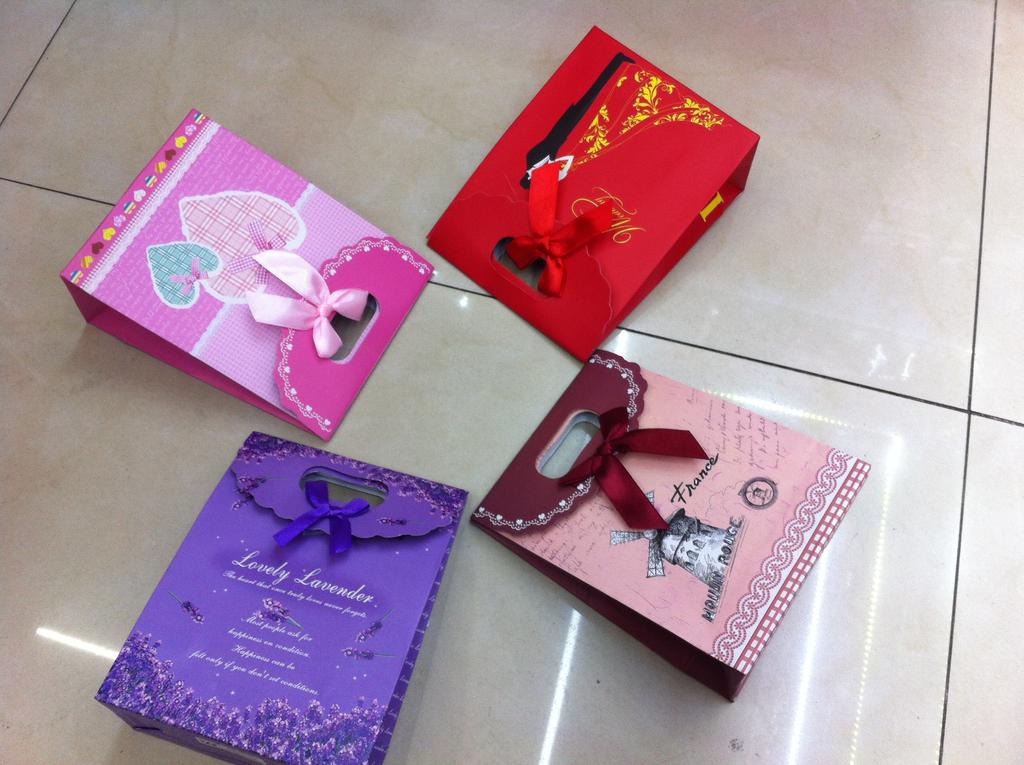 Korean Exquisite Gift Bag Foundation Little Sticky Button Paper Bag Pink Flip Paper Bag Gift Bag Special Specification drawing