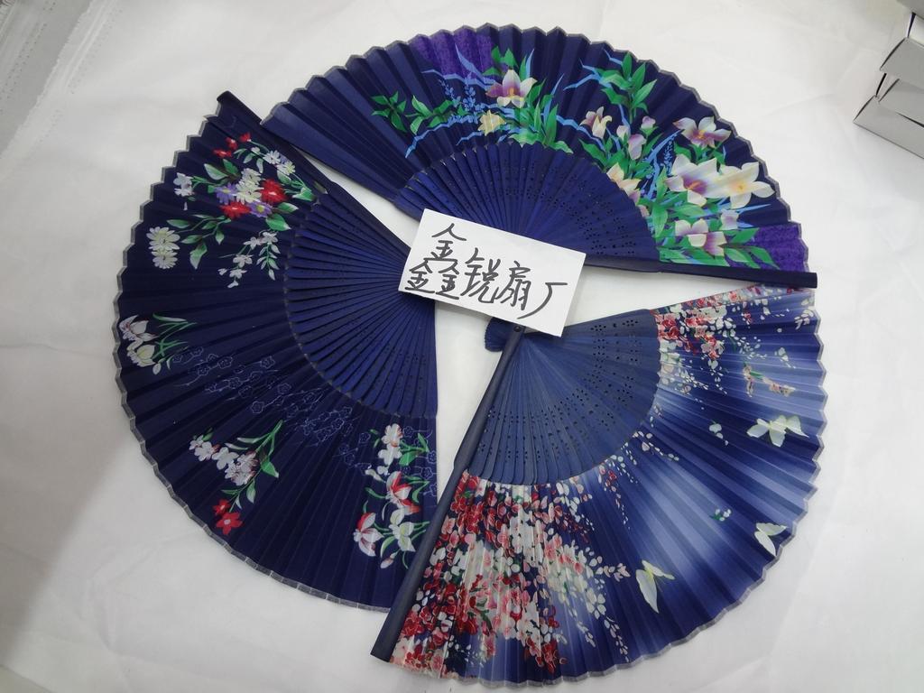 厂家直销.兰杆定位扇.女士折扇.热卖中.欢迎新老顾客来店定购产品图