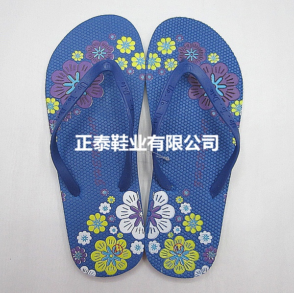 Custom-made blue high-frequency pressed women's PE flip-flops by the manufacturer