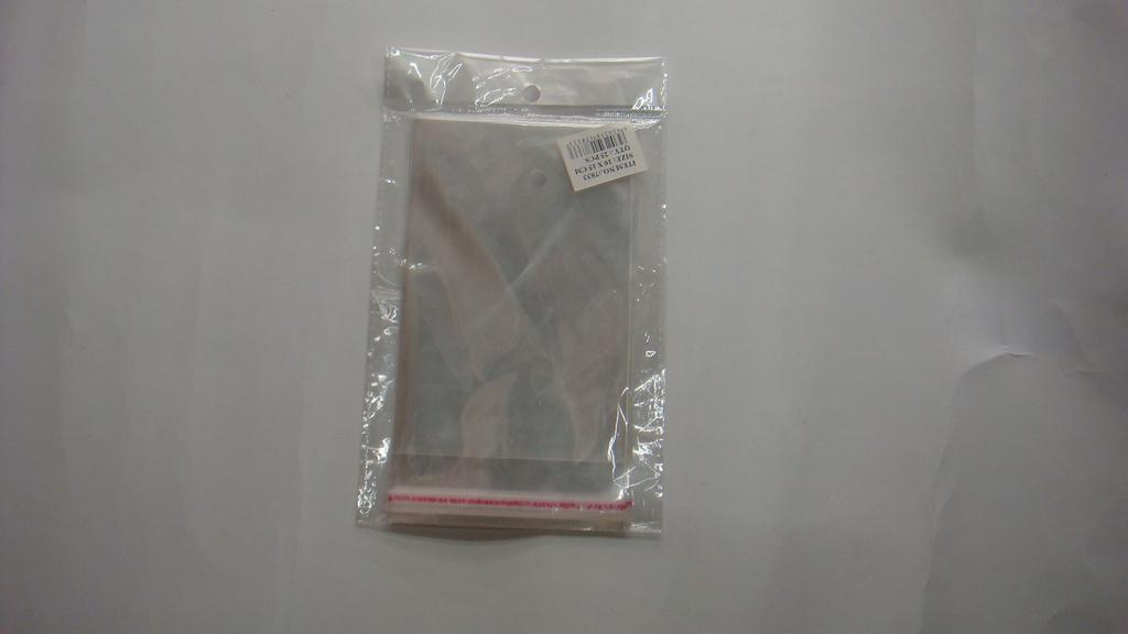 提供优质OPP袋。白色卡头袋。透明卡头包装袋