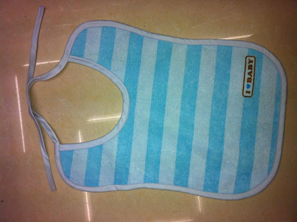 竹纤维新款围嘴，动物印花，毛巾料防水竹纤维