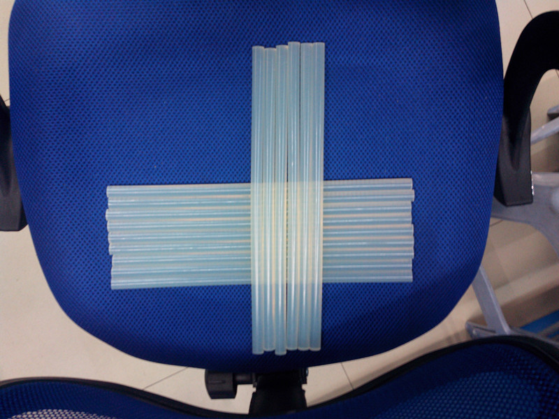 热熔胶棒 粗棒 型号A6 长度28cm 透明