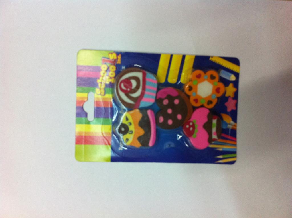 Super Smart cake-shaped cartoon multi-color Korean version card suction eraser 2022 New style eraser details Picture