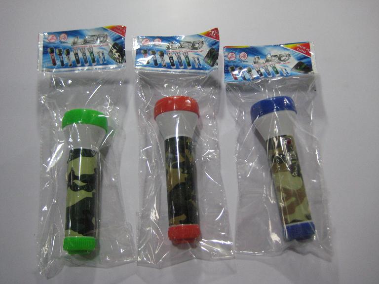Pocket plastic flashlight, 6 1-card single card, Obama animal building, euro dollar printed, exported to Africa, 2AA battery Application Scenario