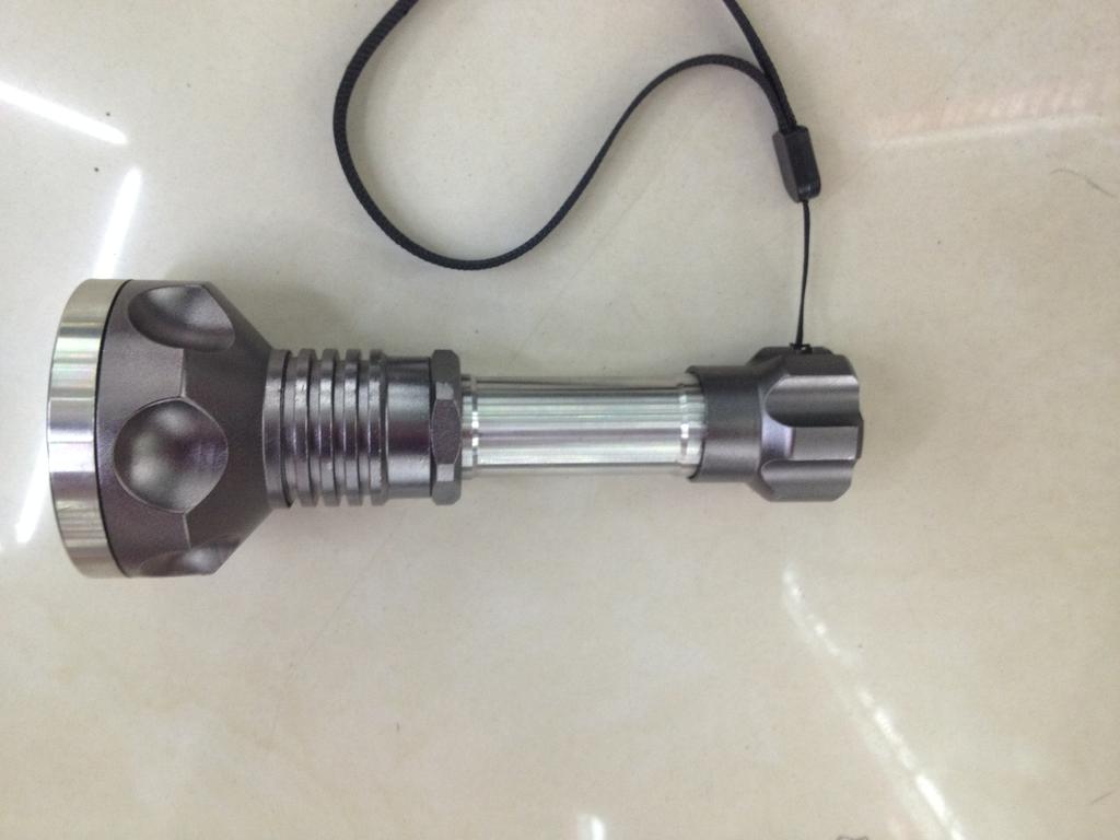 3W flashlight, high-intensity flashlight, retractable T6 flashlight, rechargeable flashlight, factory direct sales details Picture