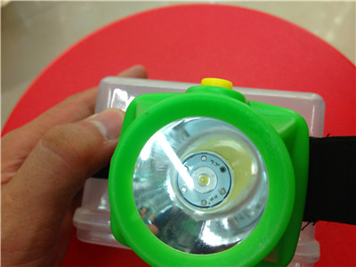 Lithium battery headlamp 202A details Picture