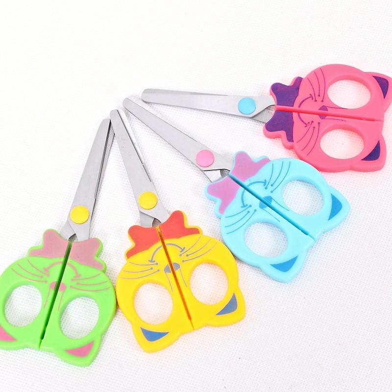 Office and study supplies: cartoon scissors, cartoon paper-cutting scissors, printed cartoon scissors, cartoon scissors full figure