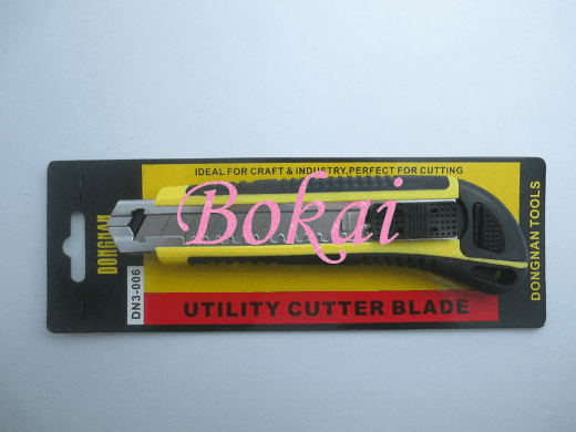 Box cutter three straight box cutter Dongnan box cutter glue wallpaper knife Wallpaper knife