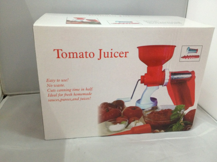 Juicer makes tomato paste tomato blender Tomato juicer
