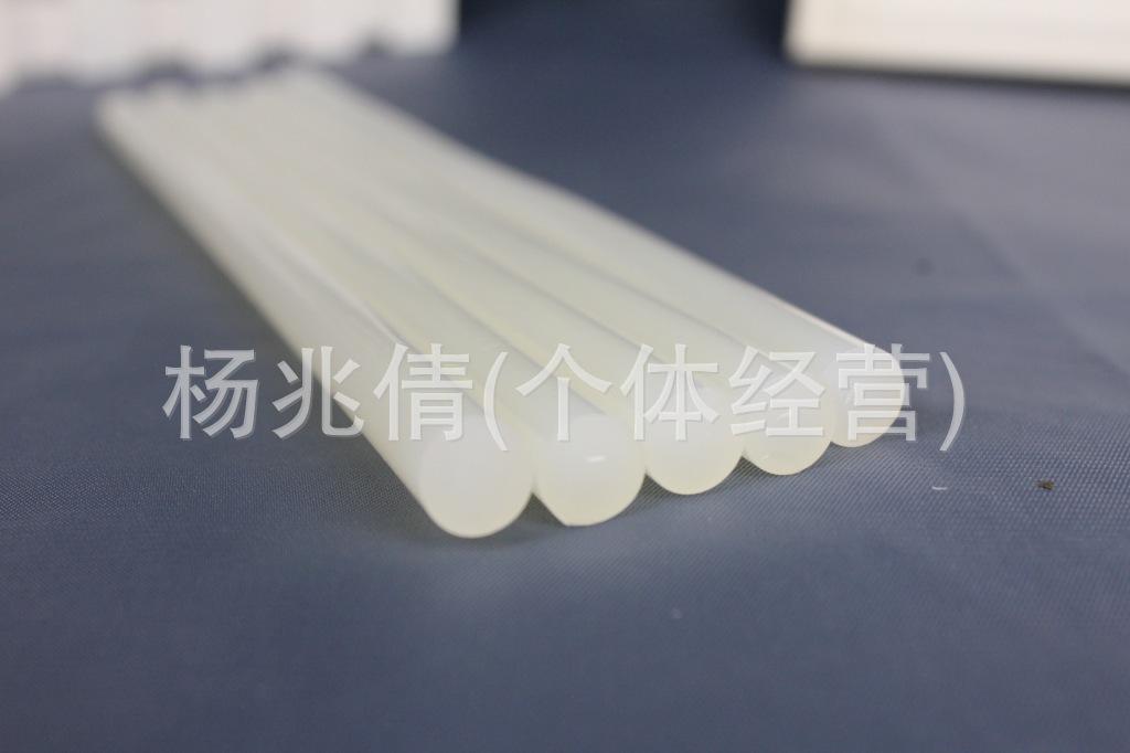 胶棒。细胶棒，粗胶棒