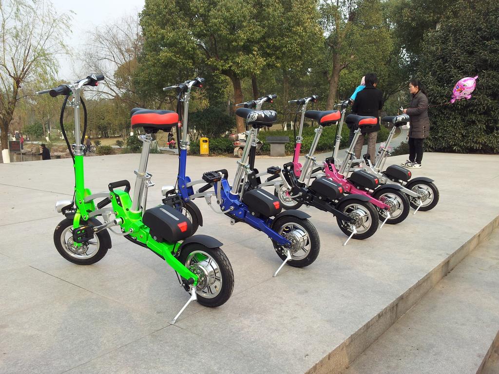 Lyz-001 folding li-ion battery electric vehicle is foldable and easy to carry thumbnail