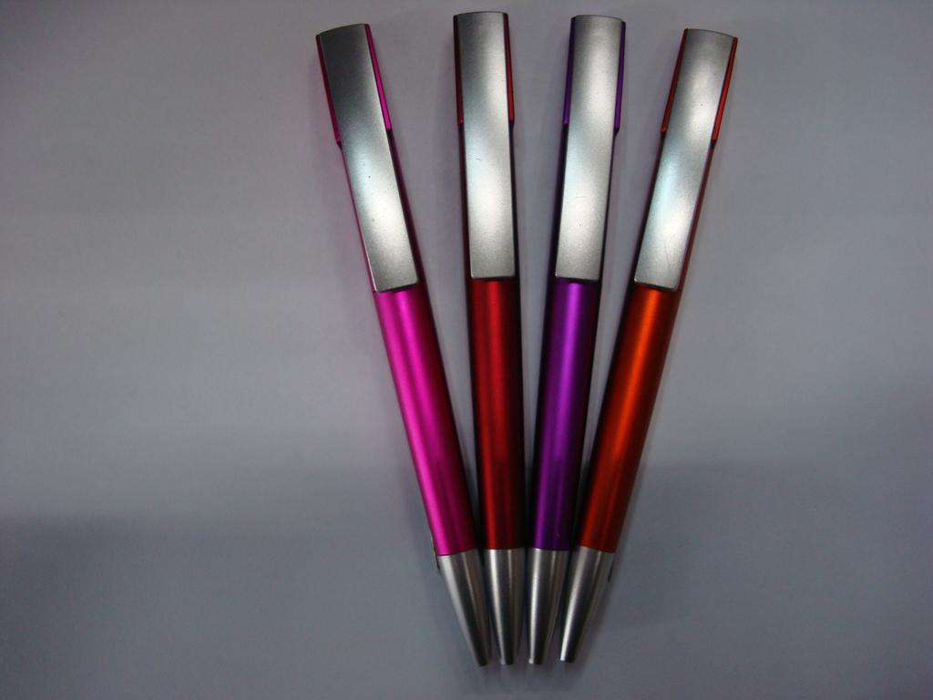 2013 Jun Tao stationery new twist pen spray paint rod thumbnail