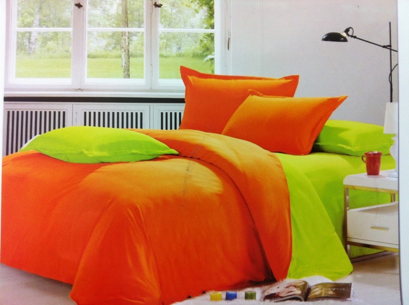 Two-color thickened brushed four-piece set, super soft, breathable and comfortable bedding home textile details Picture