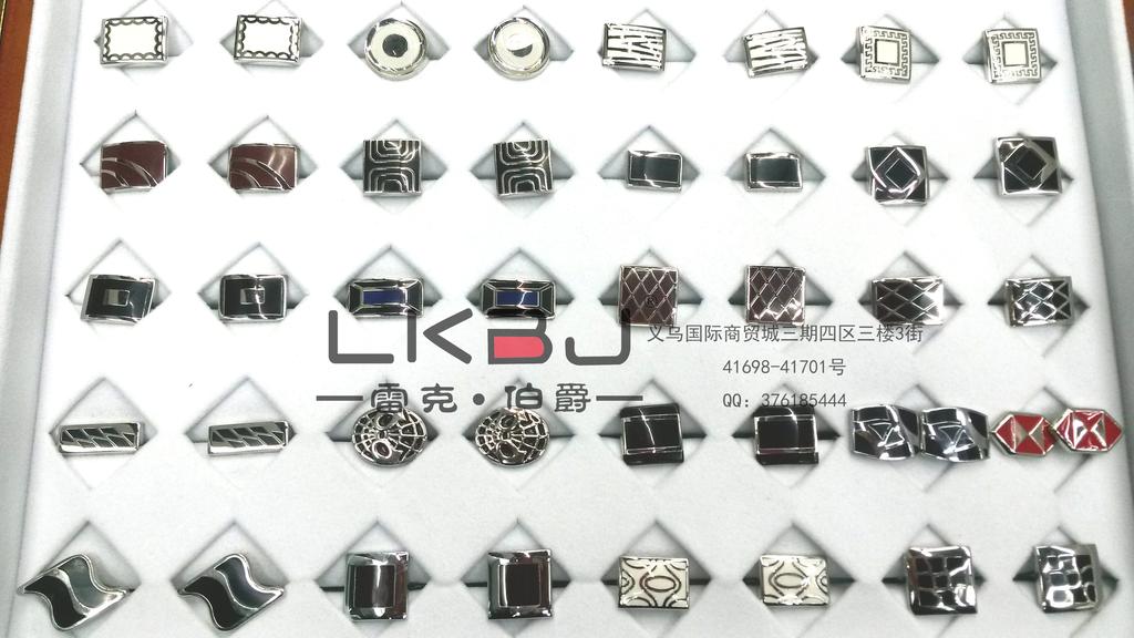زرار الأكمام الطبيعية details Picture