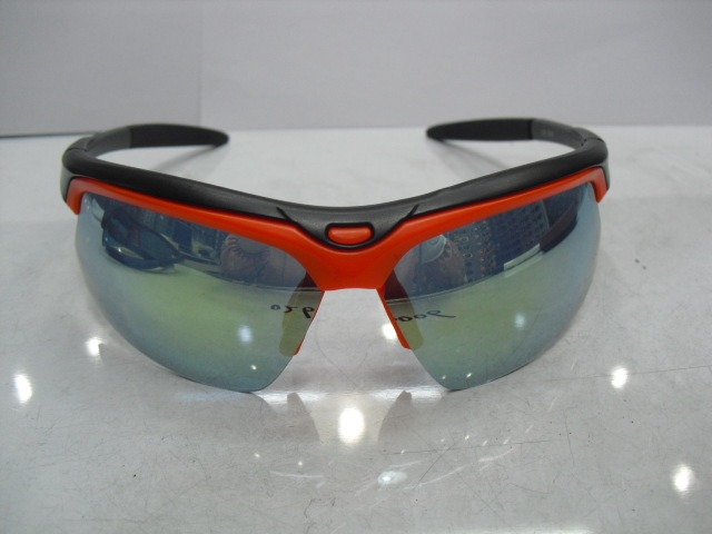 【诚信购直销 男女通用款 镀膜运动眼镜太阳镜026-6006