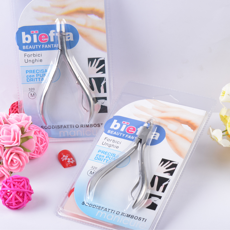 Nail art tools are simple and easy to use. Dead skin clippers are essential items for removing dead skin in nail art. DIY nail art tools. Dead skin removal tools are exclusively for export