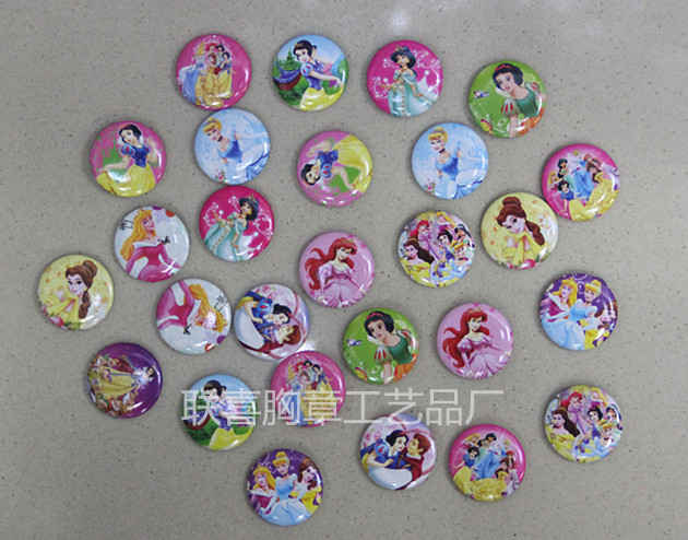 厂家直销卡通图案马口铁胸章胸针别针 个性定制DIY图案可爱