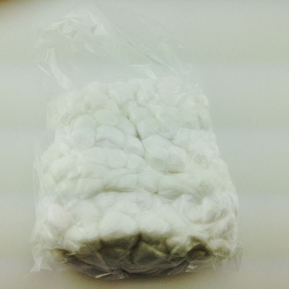 Small cotton balls for nail removal, nail care products, nail absorbent cotton, alcohol cotton, OPP packaging, exclusively for foreign trade details Picture