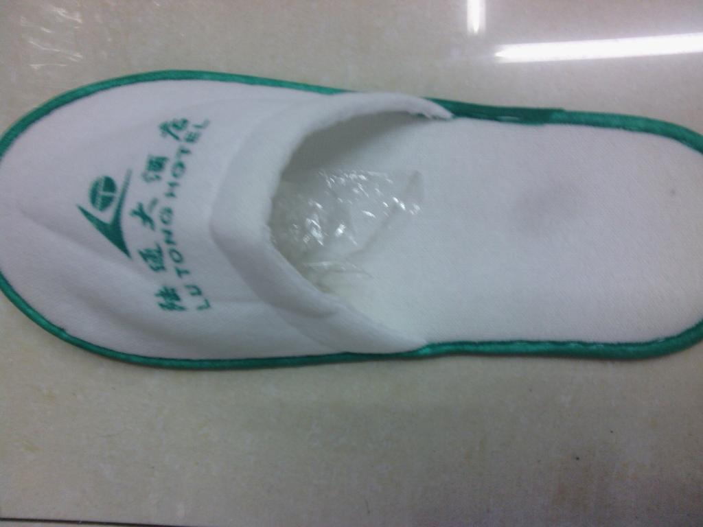 一次性拖鞋实物图