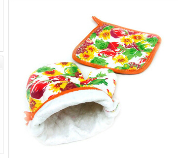 Kitchen Three-Piece Apron Microwave Gloves Thickened Pan Mat Heat Insulation Gloves Heat Insulation Mat Specification drawing