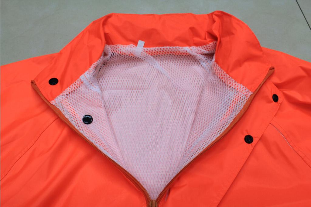 Polyester PVC reflective raincoat suit details Picture