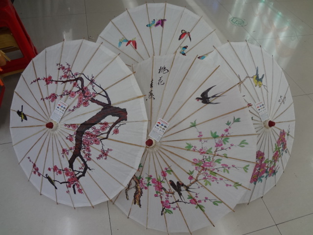 Factory Direct Sales. Anti-Umbrella Gift Umbrella Decoration Umbrella Big Red Red Plum Blossom Oiled Paper Umbrella