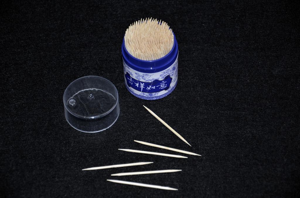 青花瓷牙签 家居牙签 中国风青花瓷竹制牙签水果签产品图