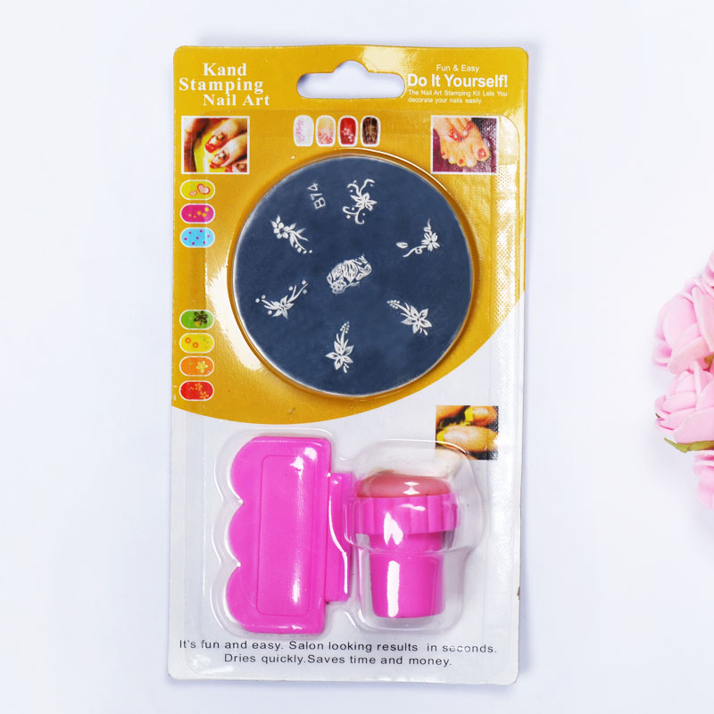 Nail art tools, printing template set, card suction three-piece set, printing nail art set, nail art seal scraper template three-piece set, exclusively for export Application Scenario