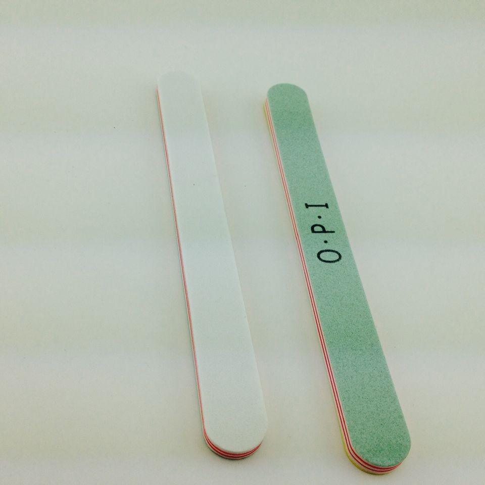 O.P.I polishing strips are ultra-fine, ultra-bright, long-lasting, ultra-bright crystal