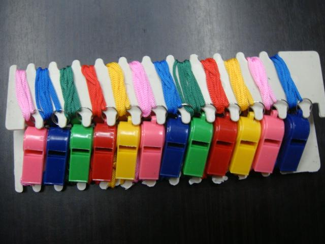 塑料口哨产品图