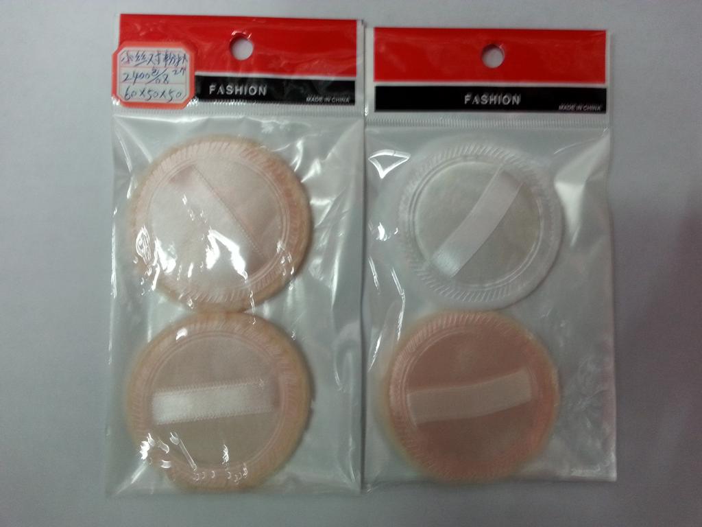 Small ribbon powder puff
