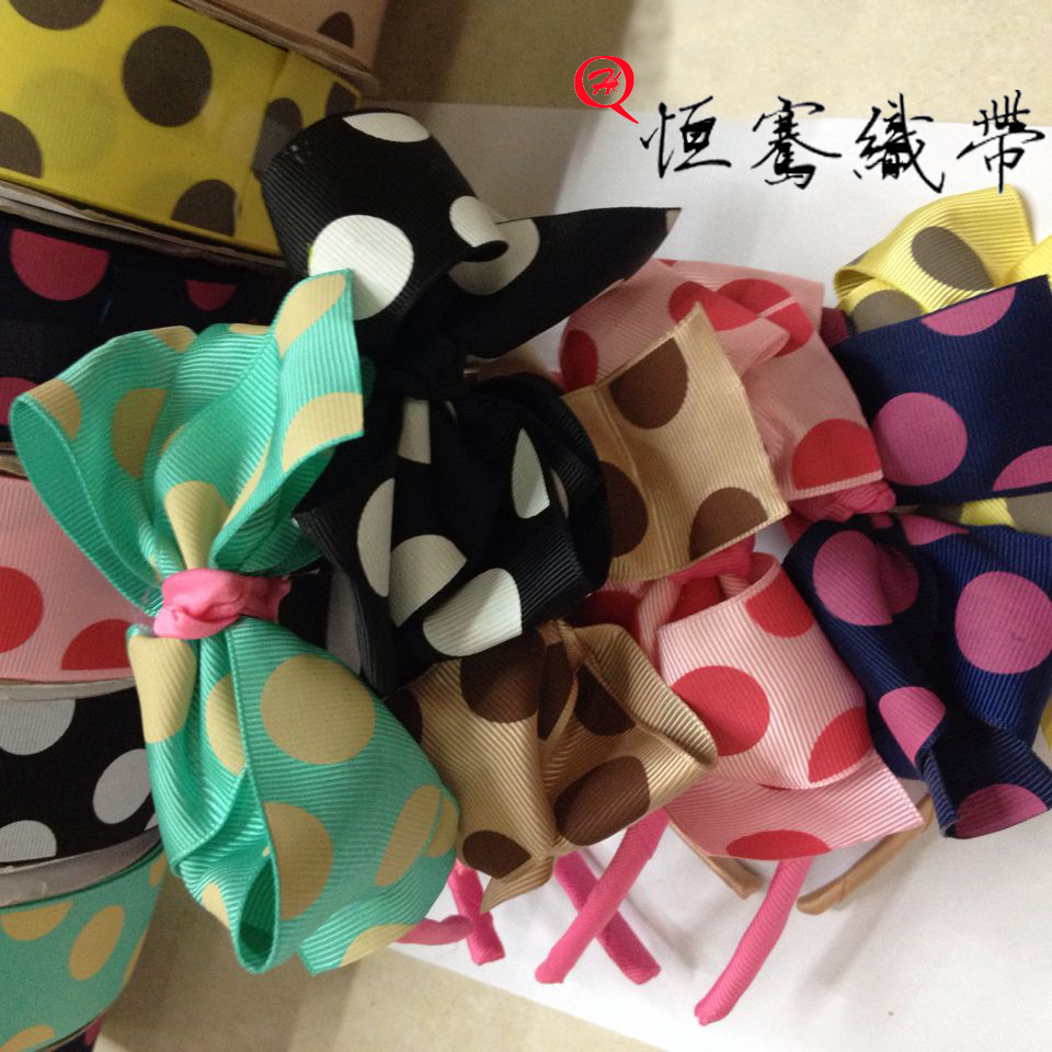 Factory direct sales of all specifications of ribbed printed tapes, printed tape bows, ribbed dots, etc. Application Scenario