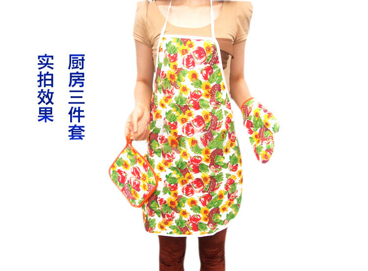 Kitchen Three-Piece Apron Microwave Gloves Thickened Pan Mat Heat Insulation Gloves Heat Insulation Mat