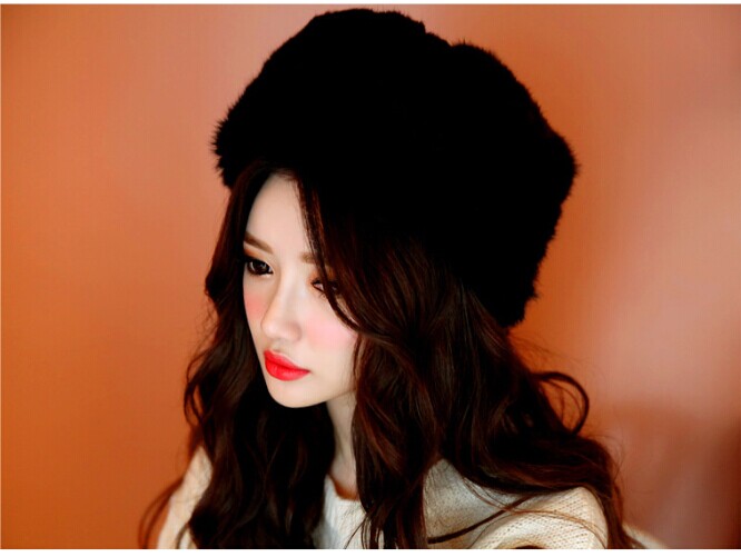 Men's And Women's Synthetic Furry Hats, Dome Hats, Warm Hats, Ear Caps Application Scenario