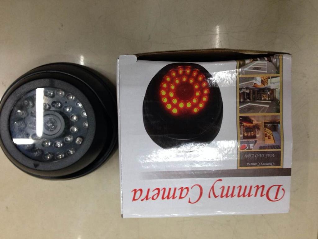 仿真摄像机带灯 半球感应监控器 模型摄像机