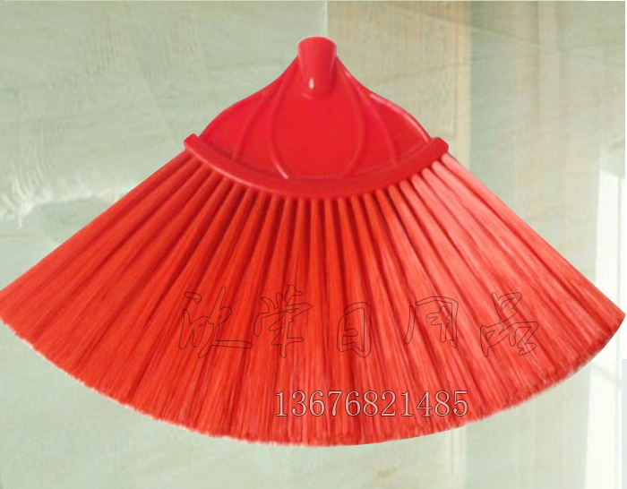 【 Factory Direct Sales 】 Retractable household roof dust removal broom, fan-shaped broom Application Scenario