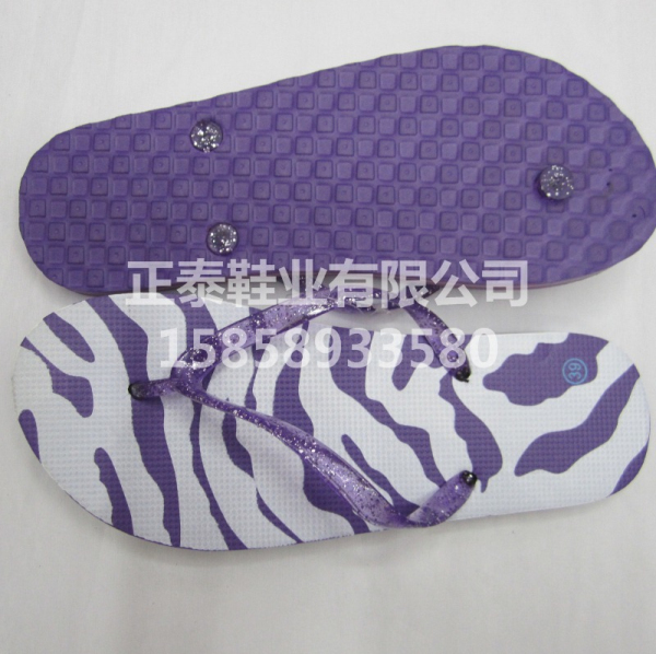 Purple zebra-patterned ladies' slippers are available Specification image