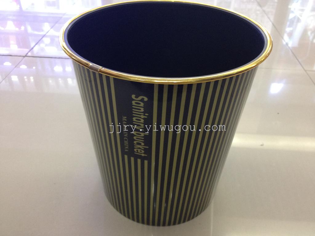 Plastic trash can Application Scenario