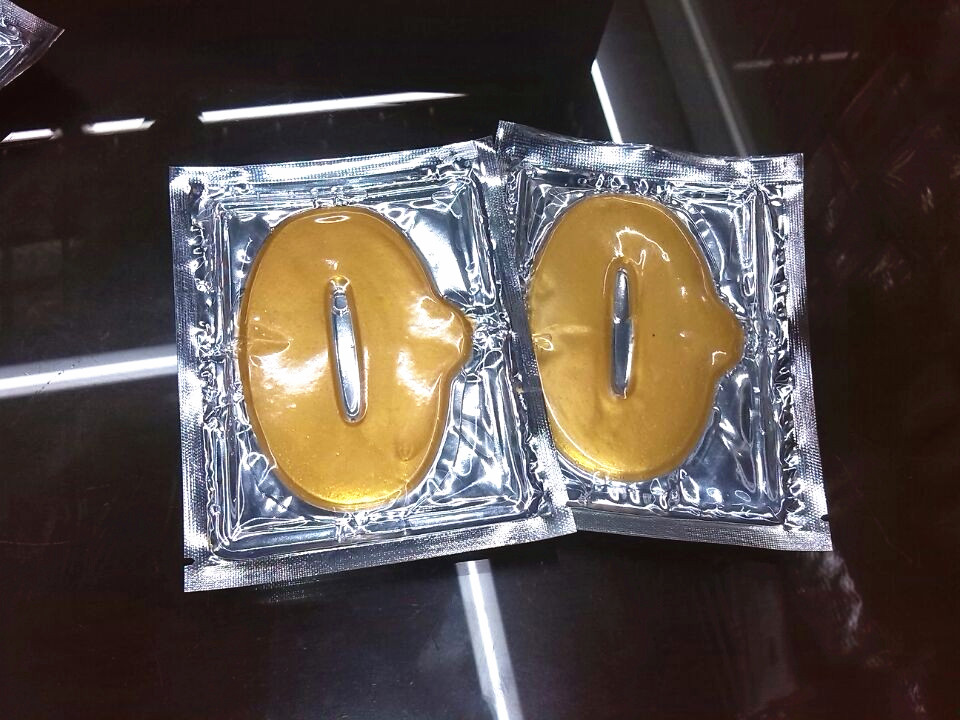 Crystal collagen nano-gold lip membrane hydrating desalting lip lines lip color can be approved