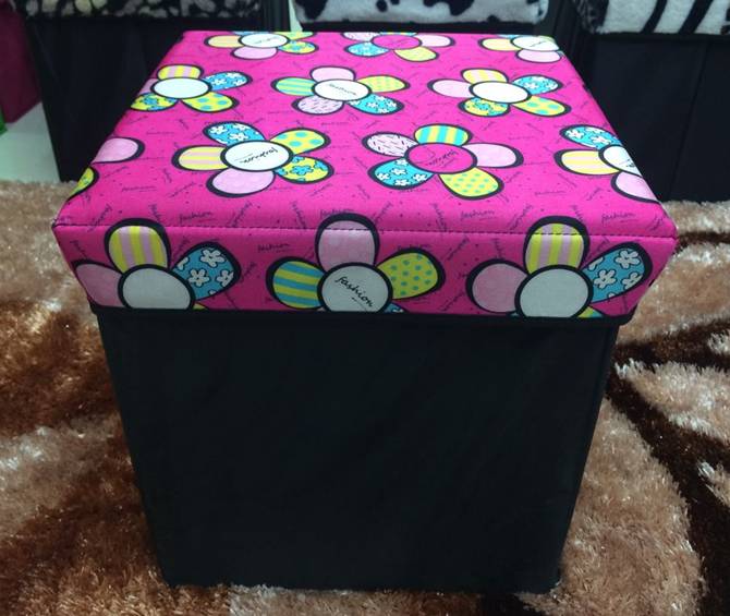 时尚色丁布高质量材料收纳凳 可擦洗可储物 名家设计