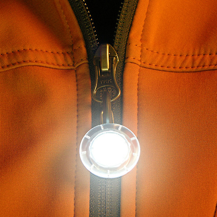 美国新奇特迷你LED灯 酷玩钮扣发光照明灯 拉链头挂件扣灯