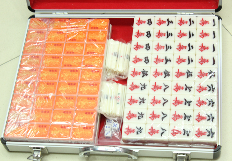 Mahjong aluminum box set engraved character god of wealth miyamine mahjong player playing mahjong manufacturers direct sales