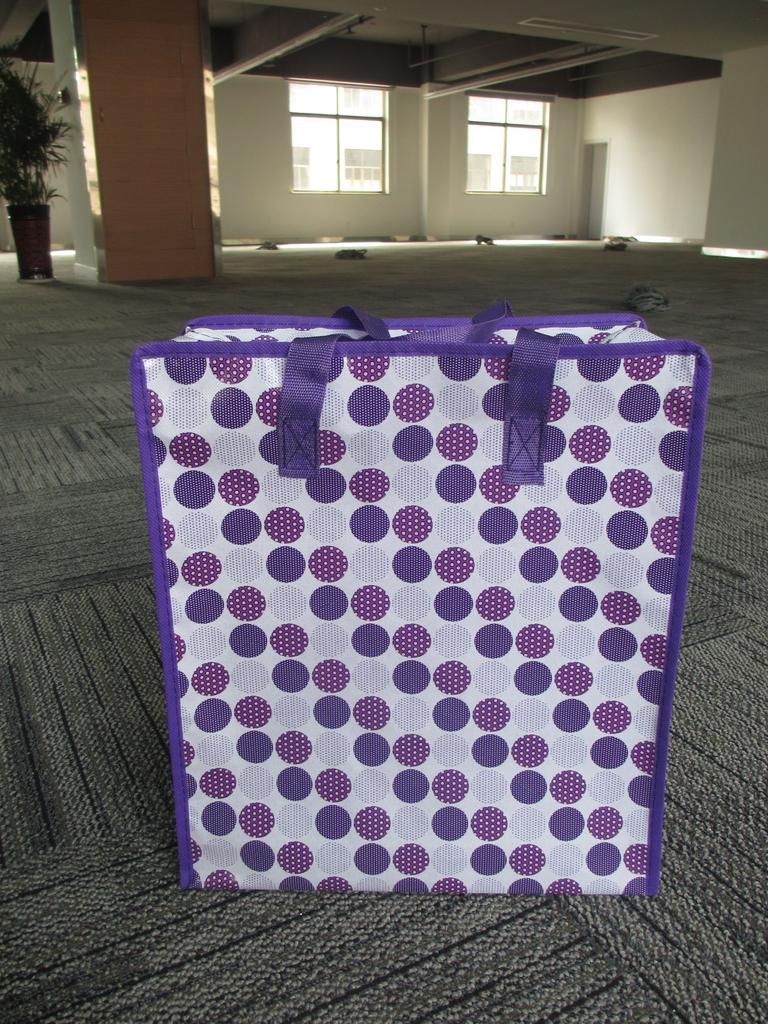 The manufacturer supplies PP woven bags. Non-woven bags. Laminated bags. Color-printed bags. Customized eco-friendly bags. Application Scenario