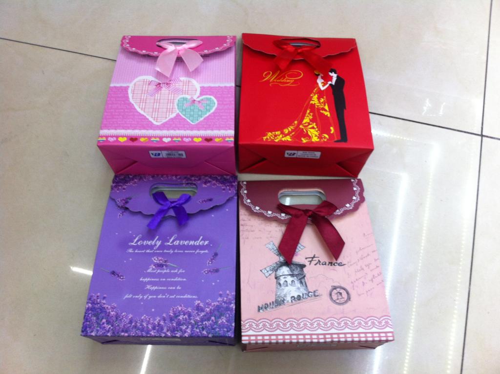 Korean Exquisite Gift Bag Foundation Little Sticky Button Paper Bag Pink Flip Paper Bag Gift Bag Special