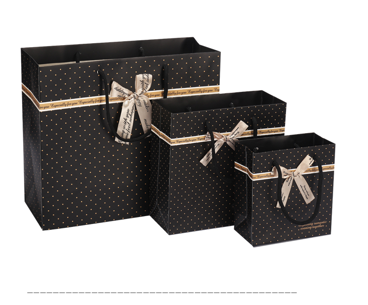 Korean Version Exquisite Gift Bag Black Spot Gift Bag/Paper Bag/Handbag/Bag/Spot Wedding details Picture