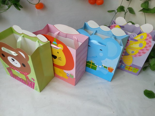 White Card Paper Bag/Cute Animal Bag Handbag Birthday Gift Bag Every Day Special Spot details Picture