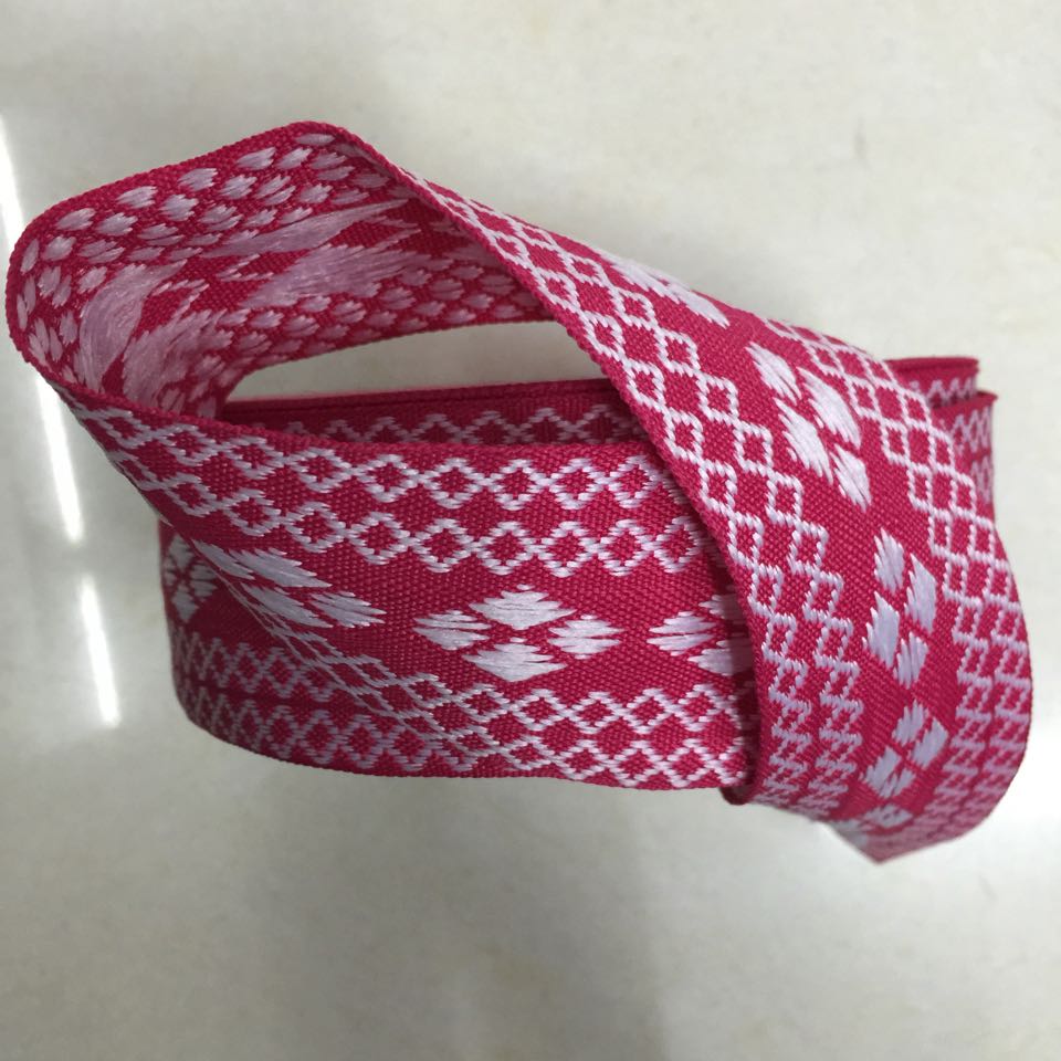 Direct sales of polyester webbing and jacquard webbing from the factory with favorable prices. They can be used for both decorations and packaging Specification image