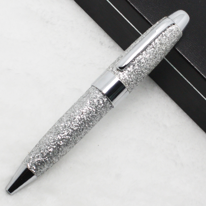Manufacturer's special offer advertising gift Ballpoint pen: Metal ballpoint pen. Press the ballpoint pen to make a logo Application Scenario
