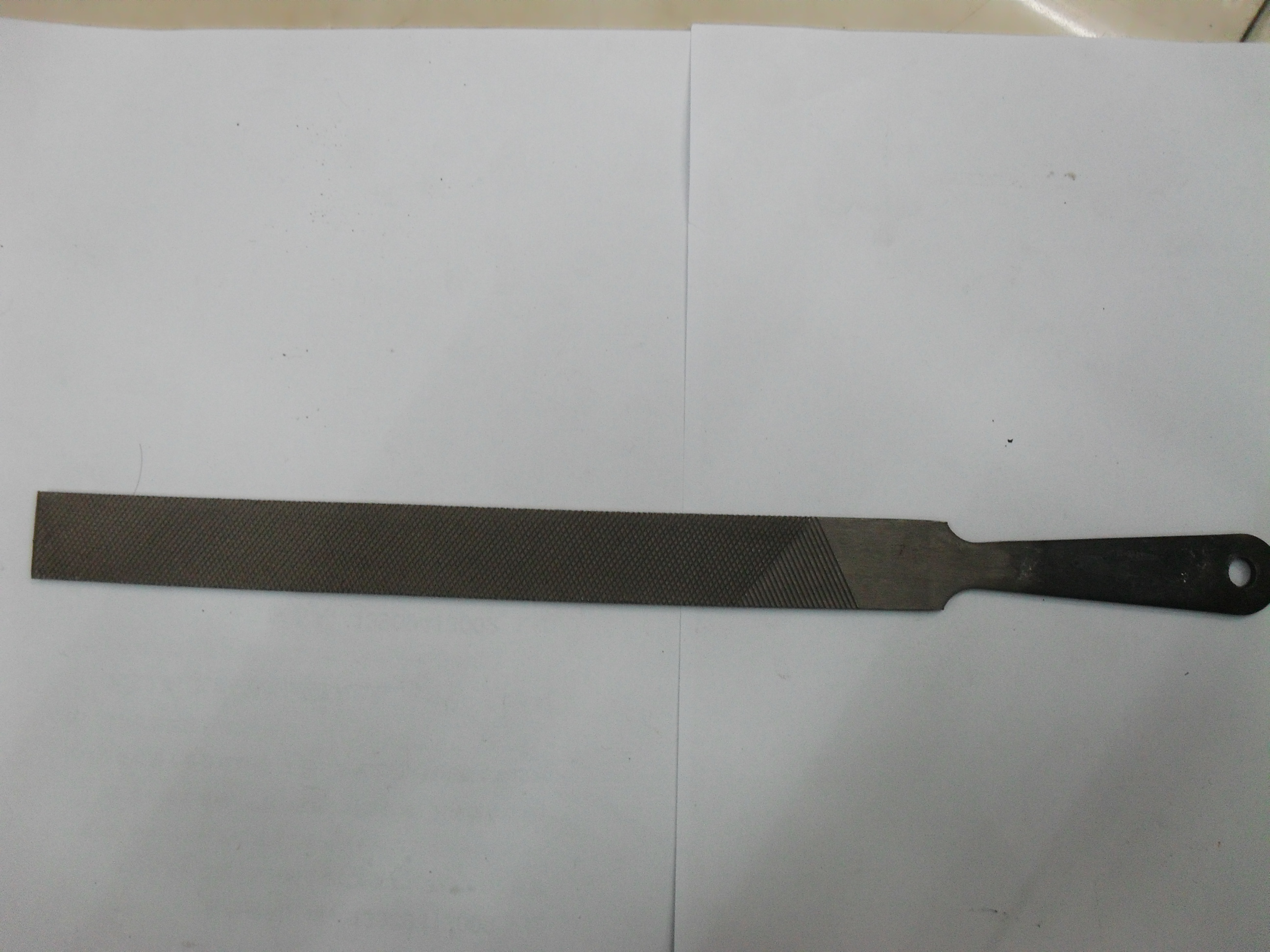 A flush file with a straight handle Specification image